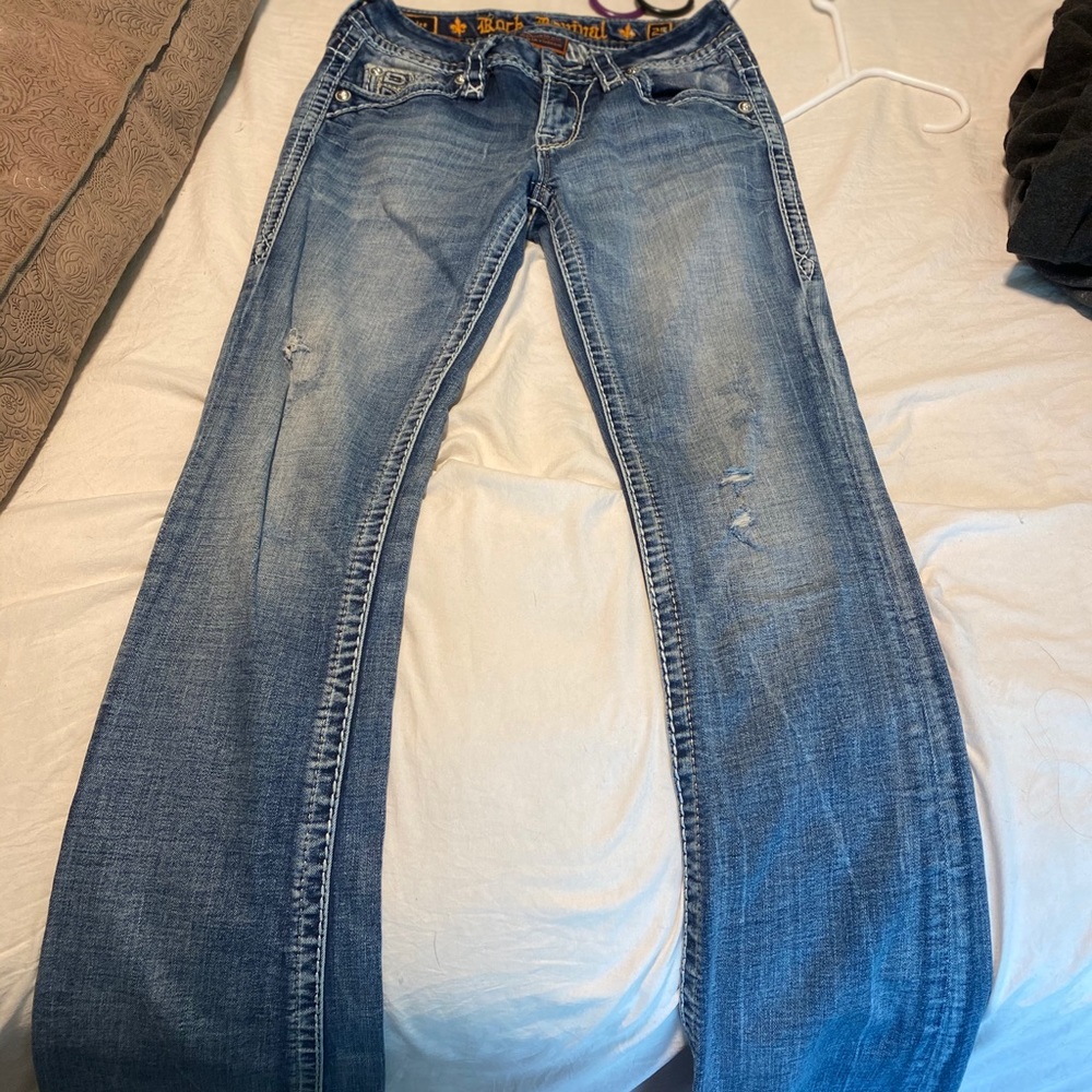Buckle jeans
